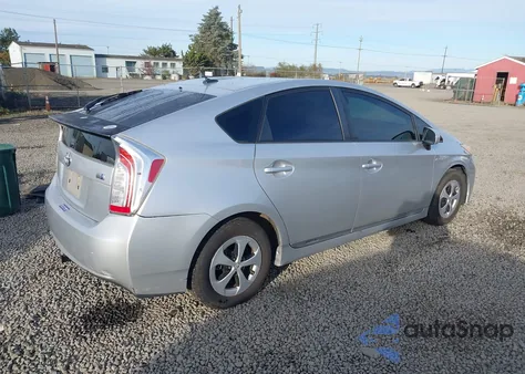 2012 Toyota Prius Three из США, поврежденный, VIN JTDKN3DU3C5402336